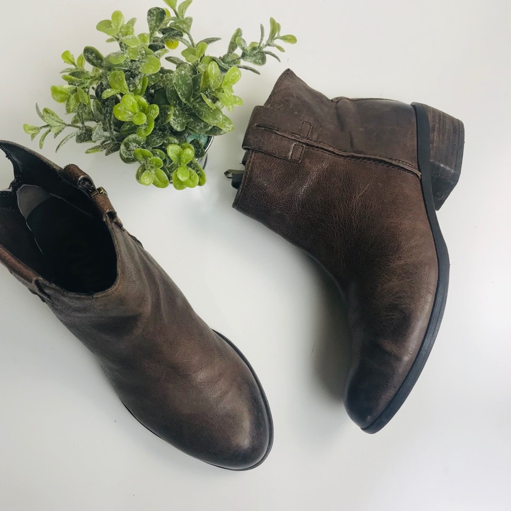 Sam Edelman Distressed Brown Leather Bootie Sz 7
